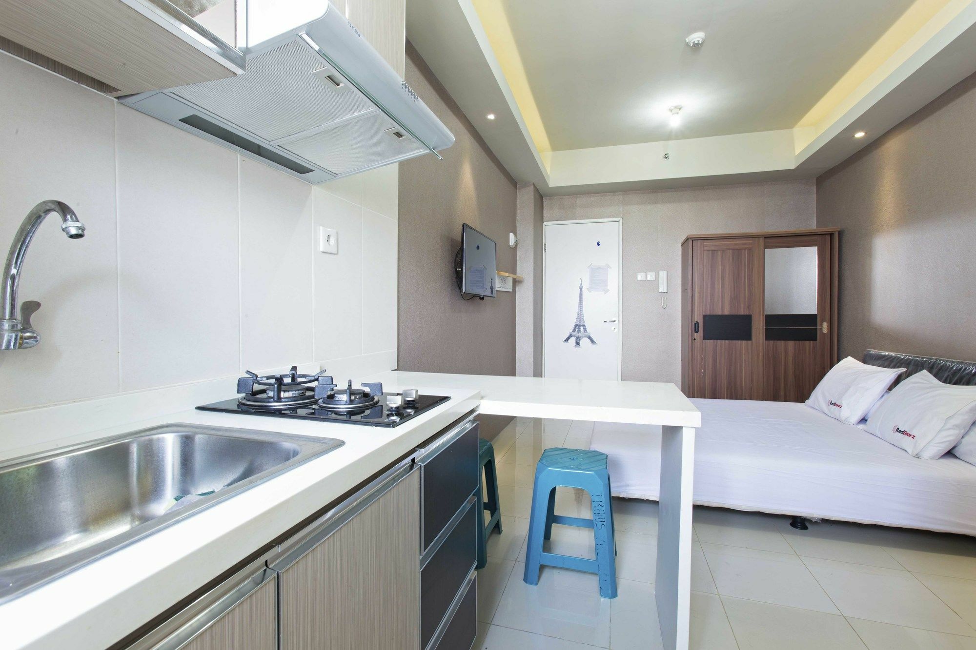 Reddoorz Apartment @ Pegangsaan Kelapa Gading 3 Dżakarta Zewnętrze zdjęcie
