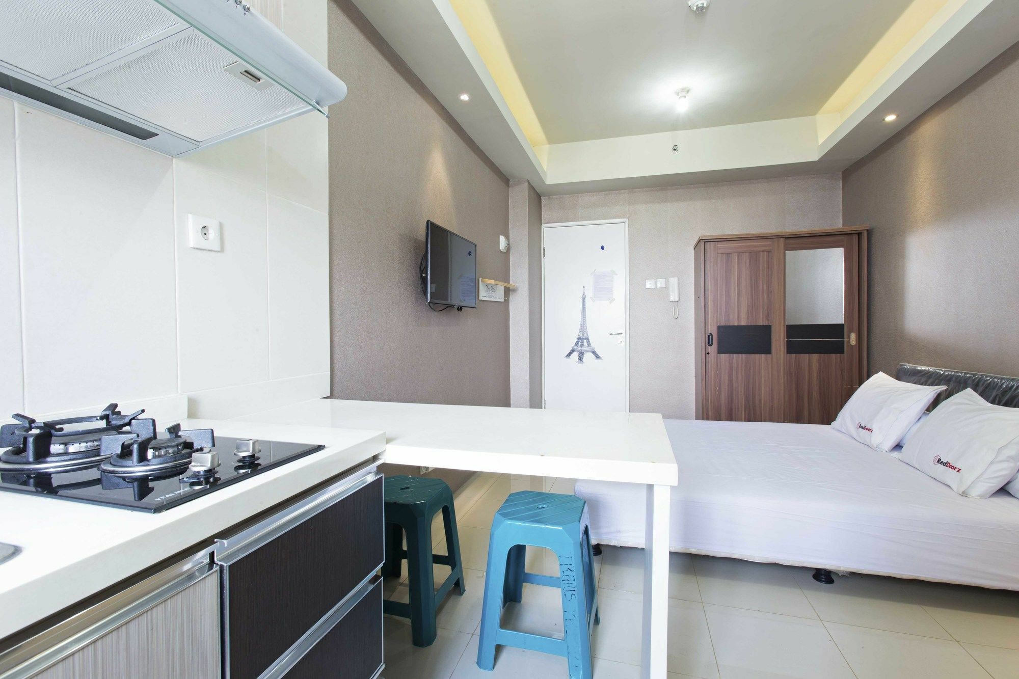 Reddoorz Apartment @ Pegangsaan Kelapa Gading 3 Dżakarta Zewnętrze zdjęcie