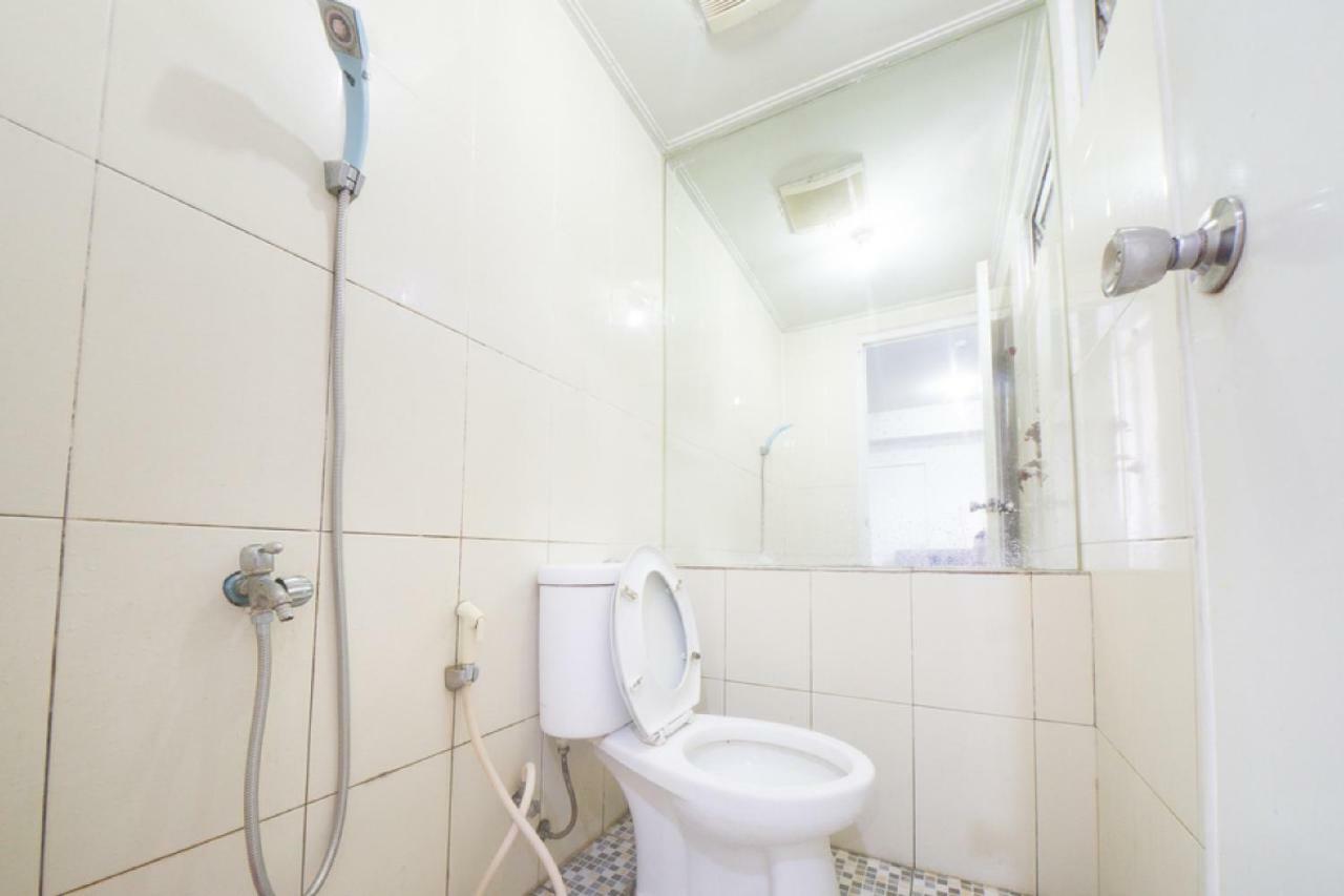 Reddoorz Apartment @ Pegangsaan Kelapa Gading 3 Dżakarta Zewnętrze zdjęcie